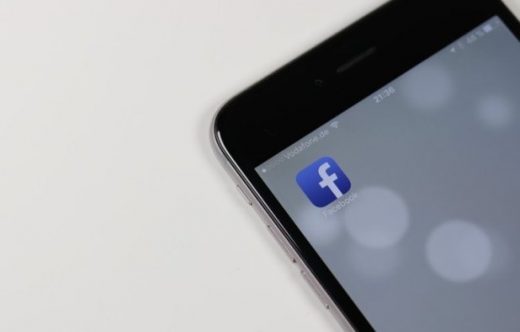 Publishers May Have To Pay To Be On Facebook News Feed