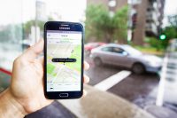 Uber decides against leaving Quebec over tough ridesharing rules