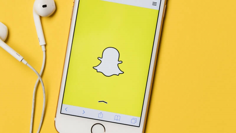 Snapchat’s new Promoted Stories format gives advertisers their own slot in the app’s Stories tab | DeviceDaily.com