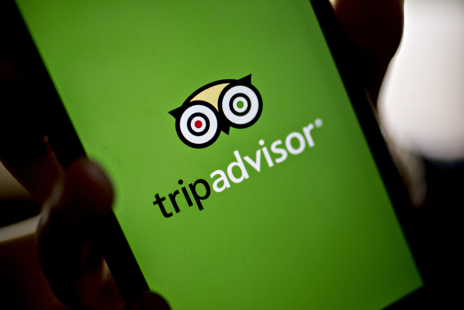 FTC may investigate TripAdvisor over deleted posts, but it isn't yet | DeviceDaily.com