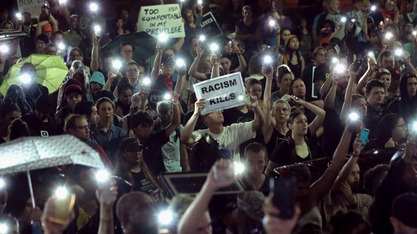 A Powerful Visual History Of The Protests Of 2017 | DeviceDaily.com