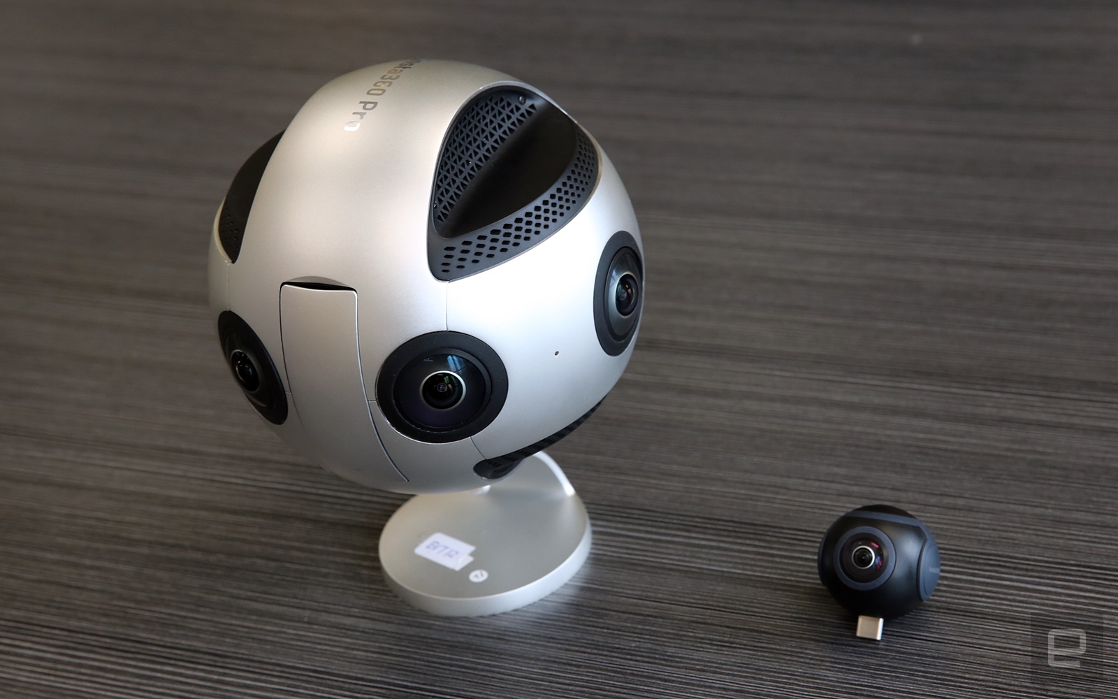 Insta360 Pro goes 'V2.0' with image quality boost plus new tools | DeviceDaily.com