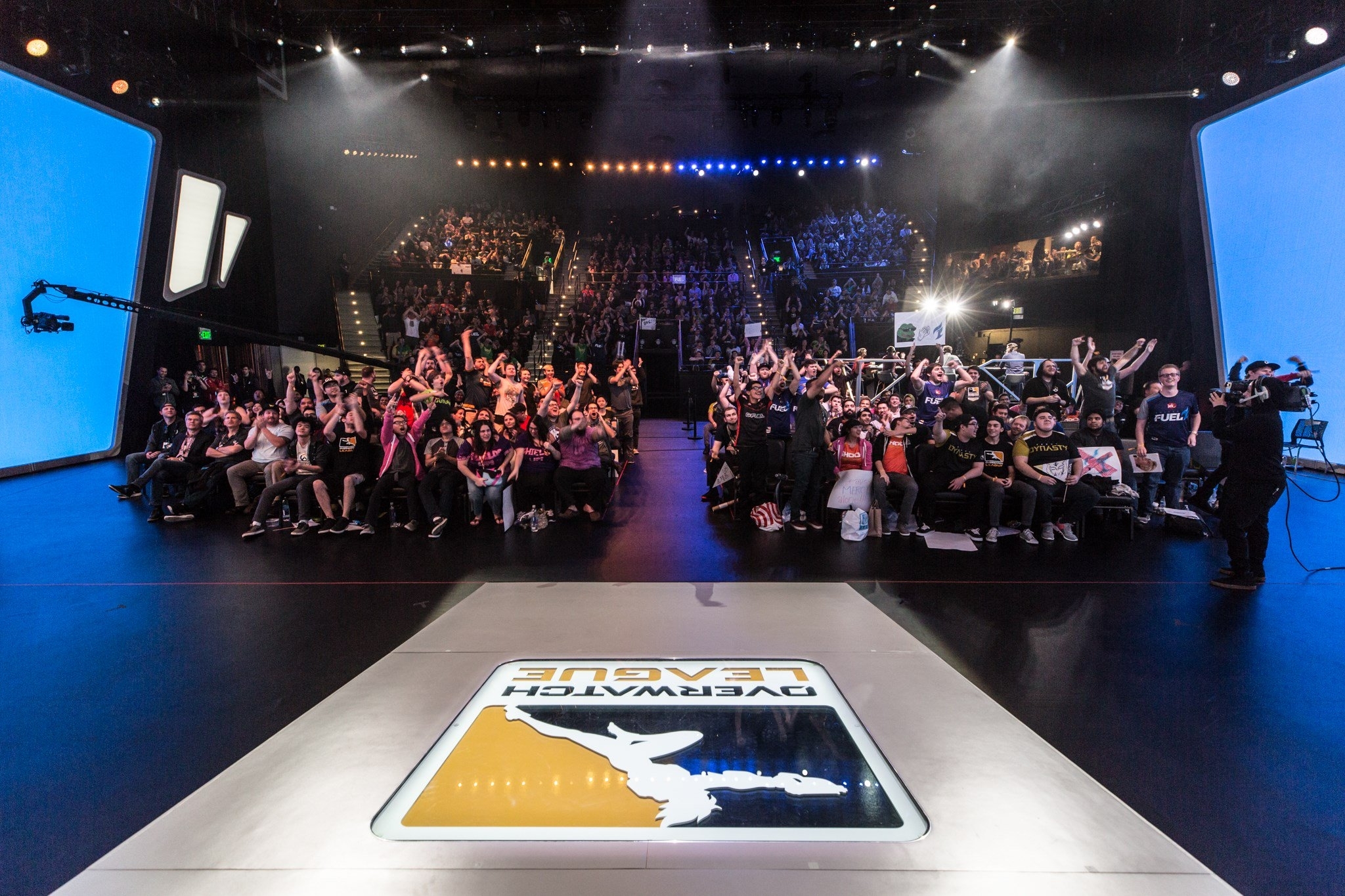 Overwatch League's debut stream ruled Twitch last night | DeviceDaily.com