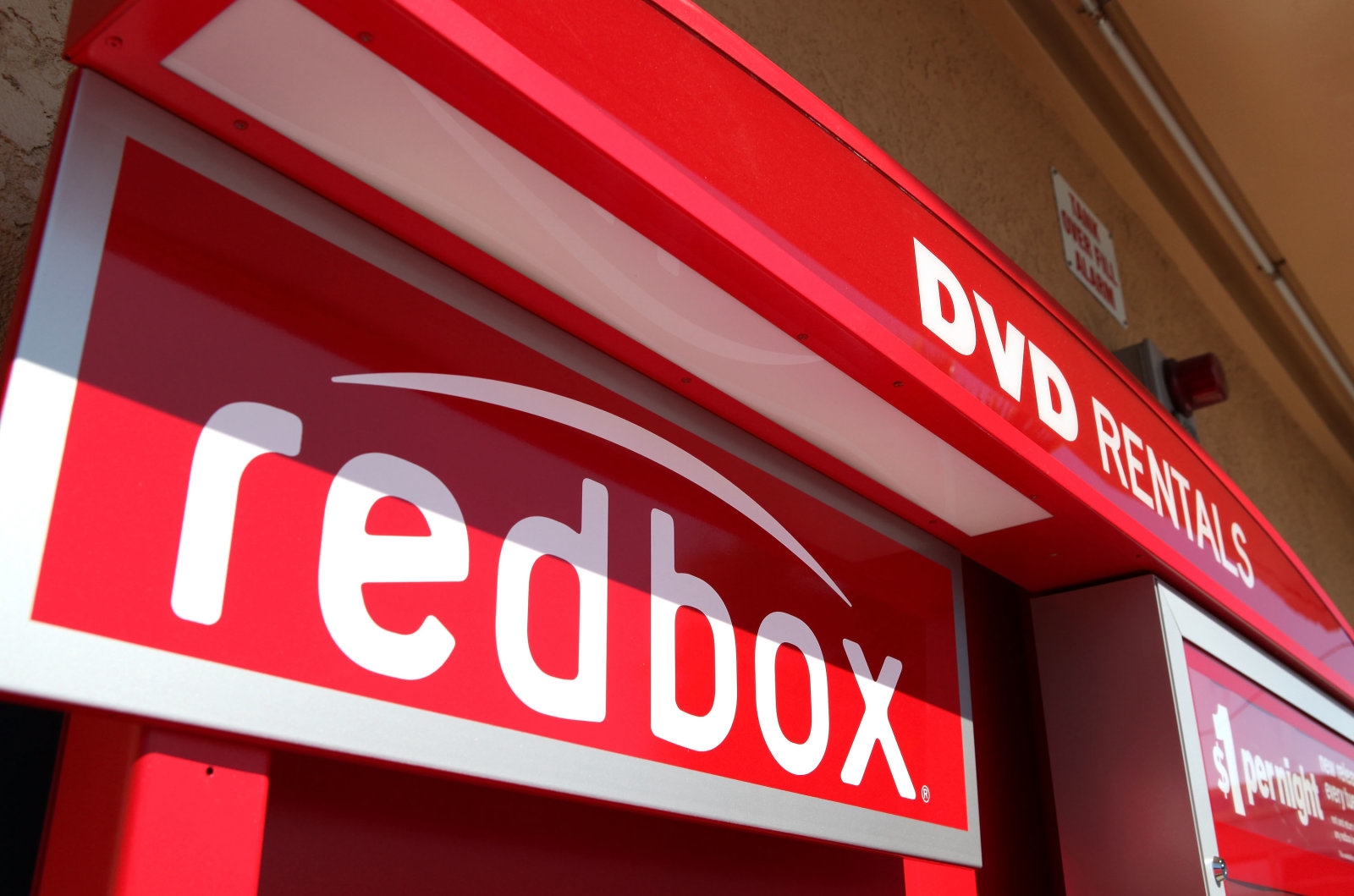 Redbox says Disney lawsuit is a baseless attempt to stamp out rivals | DeviceDaily.com