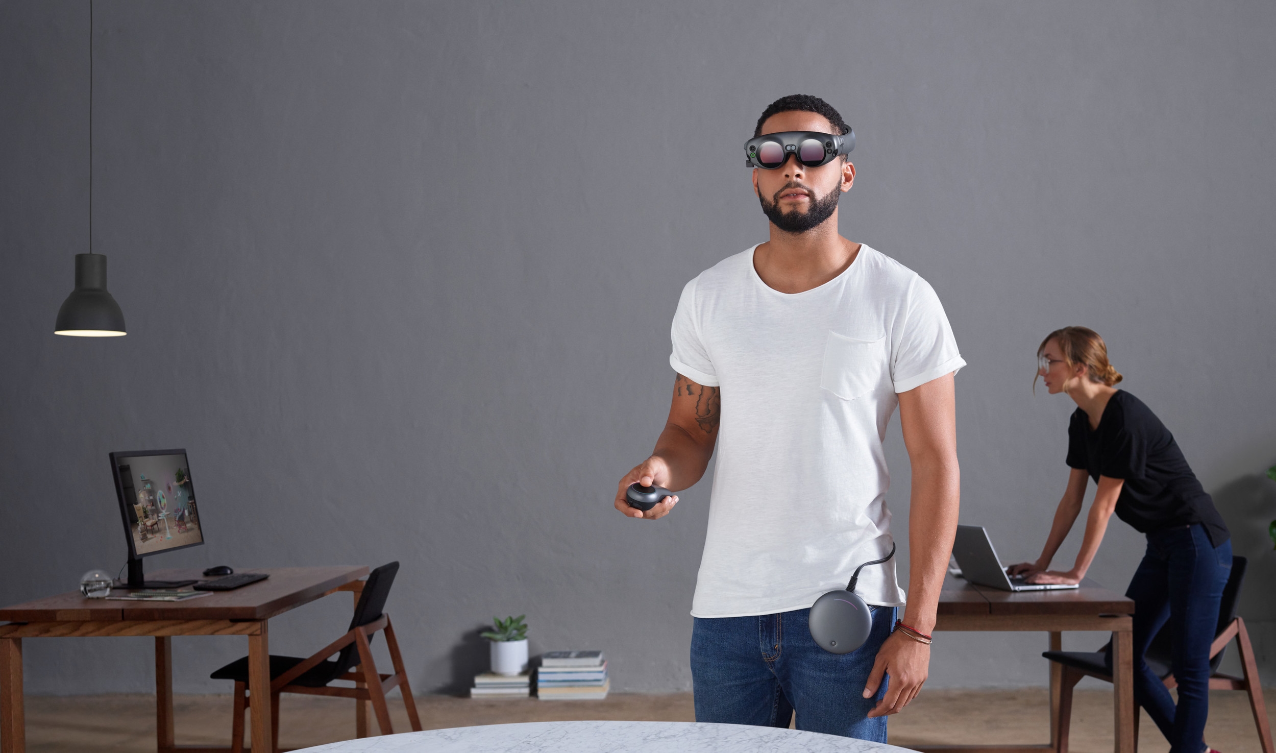 Magic Leap's AR headsets will start at around $1,000 | DeviceDaily.com