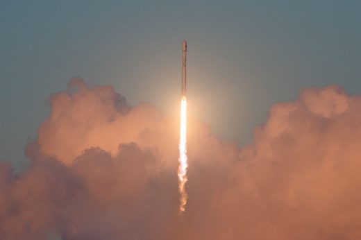 SpaceX to launch its satellite internet prototypes this weekend
