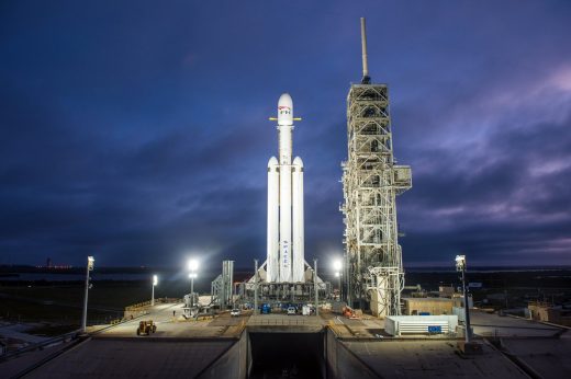 SpaceX’s Falcon Heavy launch is reportedly set for February 6th