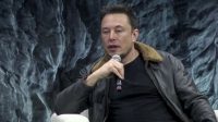 Elon Musk says SpaceX could start testing Mars rockets in early 2019