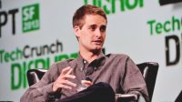 Evan Spiegel gave himself a $637M stock award