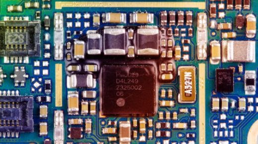 White House blocks Broadcom bid to acquire chip maker Qualcomm