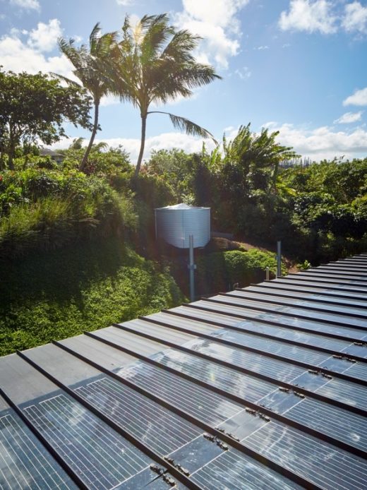 This Small, Off-Grid House Fits All You Need For A Very Comfortable Life