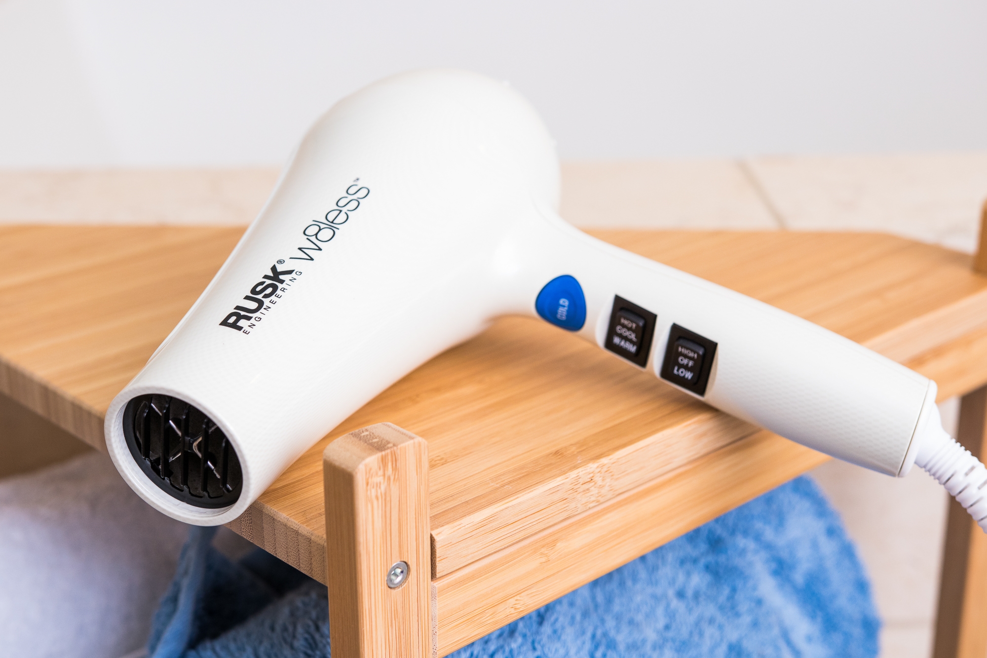 The best hair dryer | DeviceDaily.com