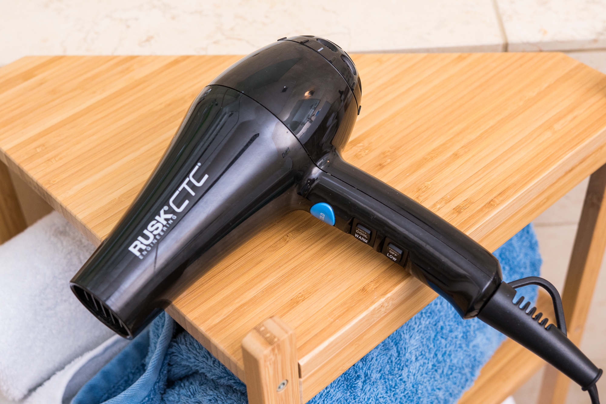 The best hair dryer | DeviceDaily.com