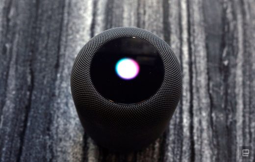 Apple goes on hiring spree to improve Siri’s smarts