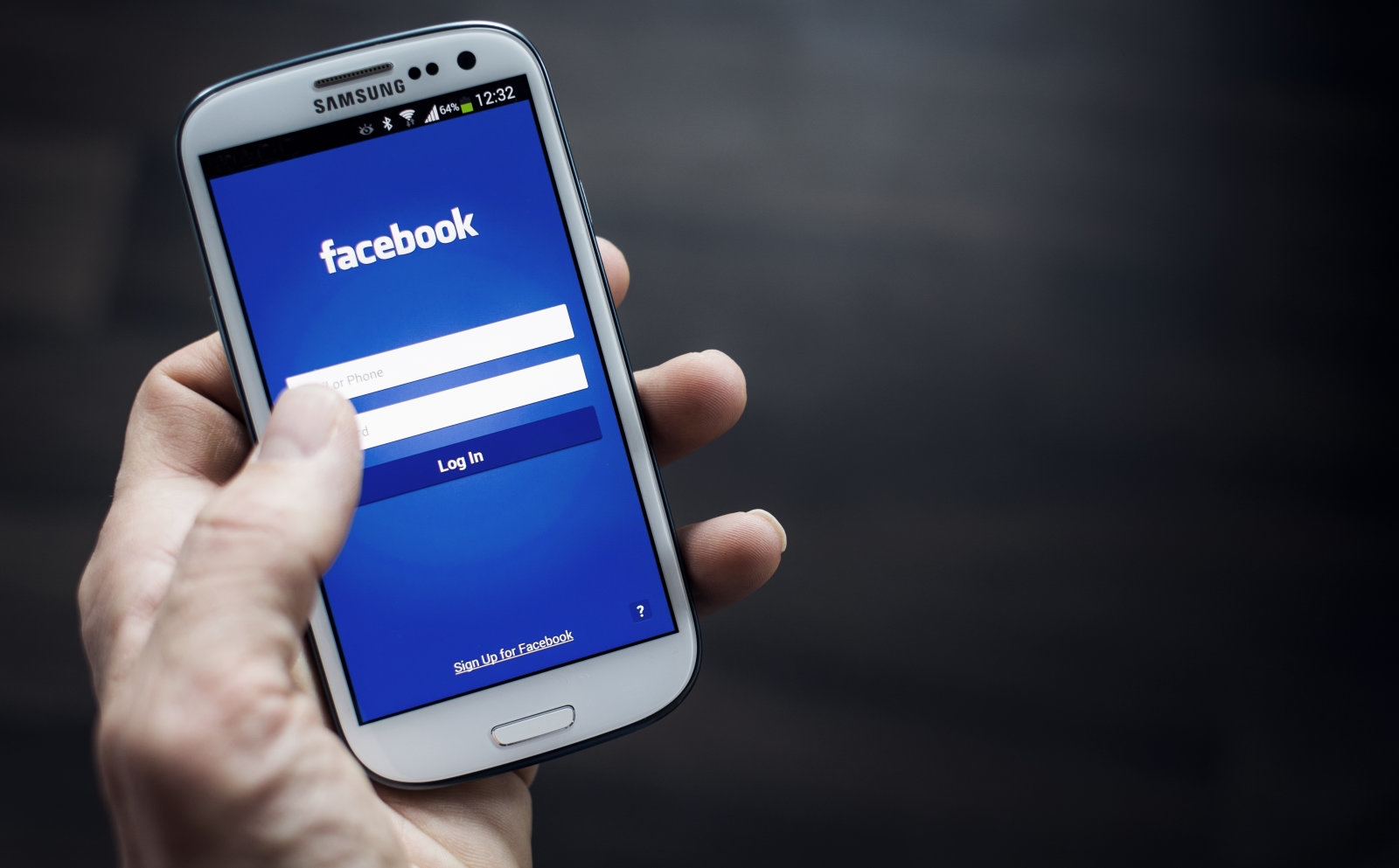 Facebook scooped up Android call and text metadata (with consent) | DeviceDaily.com