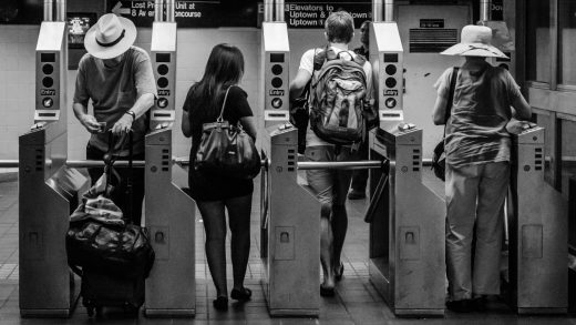 Why is the NYC subway so bad at explaining its forthcoming contactless payment system?