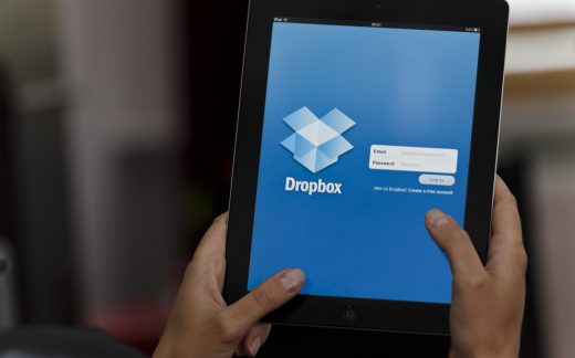 Dropbox gets full-screen iPad navigation and drag-and-drop for iOS