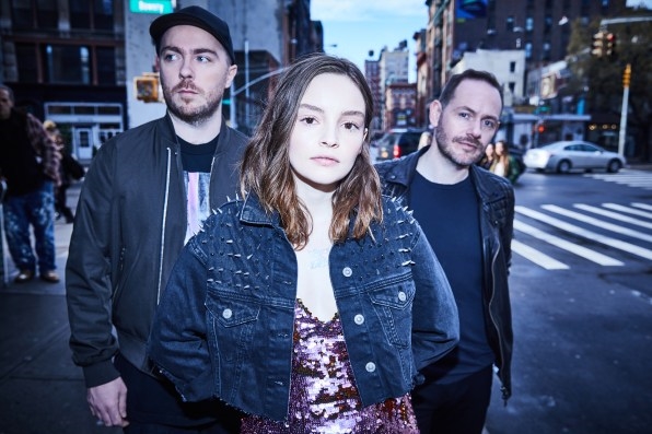 Chatting with Chvrches about creativity: “Don’t pussyfoot around” | DeviceDaily.com