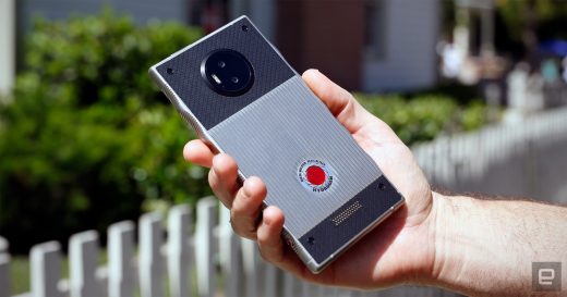 A closer look at RED’s audacious Hydrogen One phone