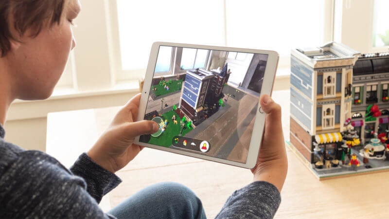 Apple’s latest ARKit preps augmented reality to become pervasive reality | DeviceDaily.com