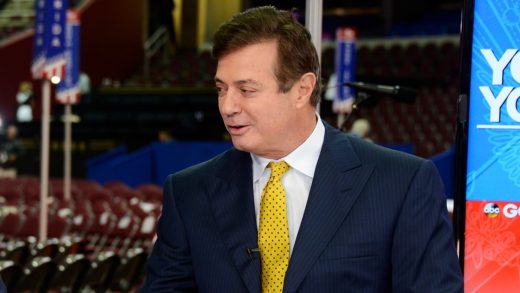Manafort allegedly used “foldering” to hide emails. Here’s how it works