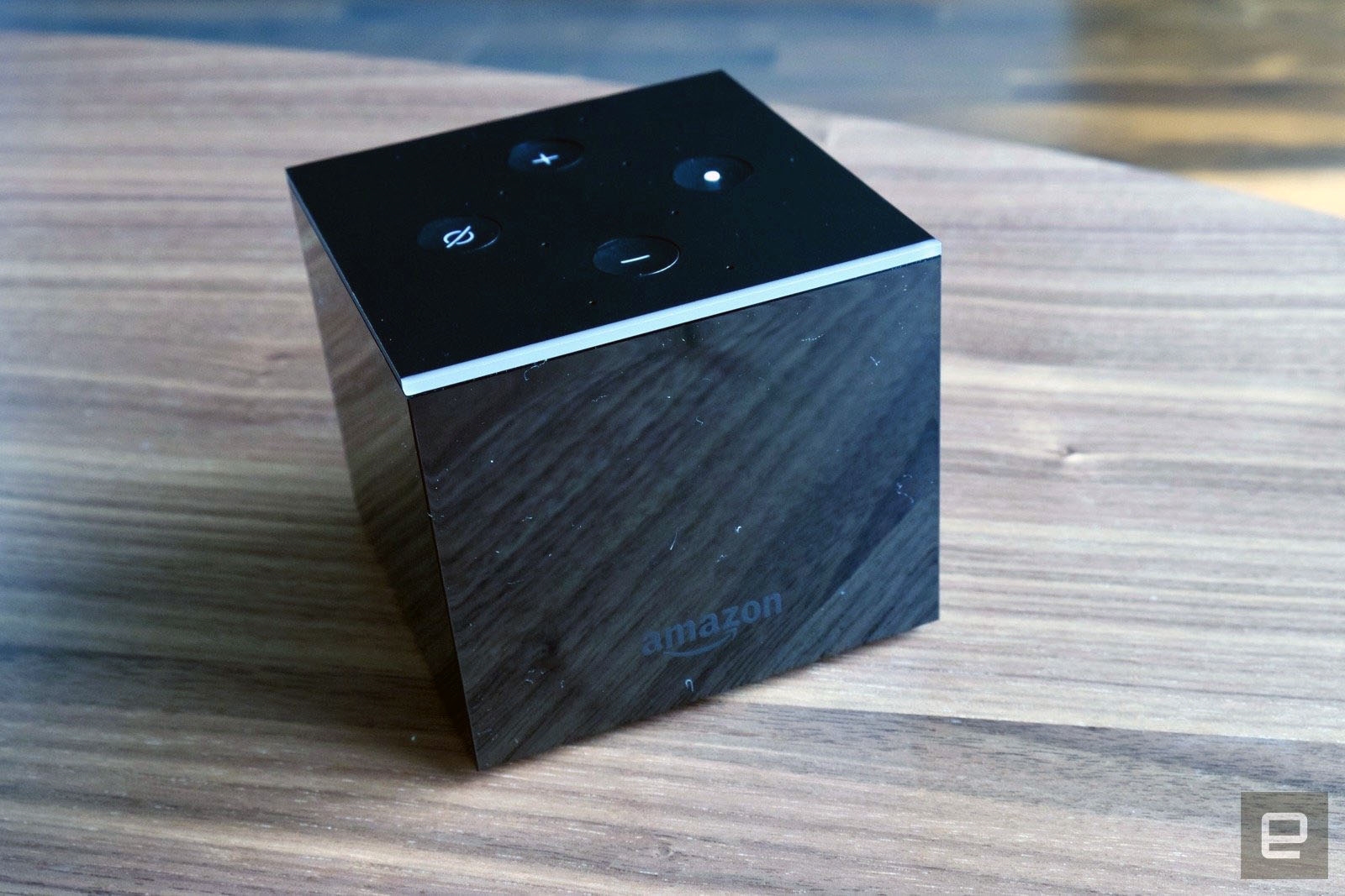 Alexa voice control arrives for select DirecTV set-top boxes | DeviceDaily.com