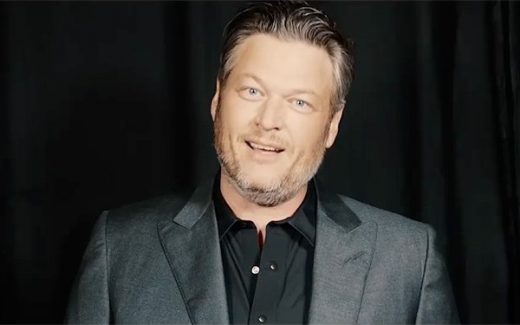 Blake Shelton, Country Artists’ PSA Warn Fans Of Fake Social Media Accounts