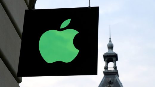 Apple’s race to $1 trillion: iPhone maker delivers record quarter despite flat sales
