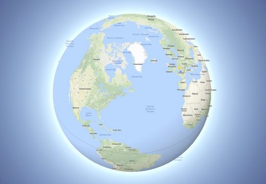 Google Maps now zooms out to a globe instead of a flat Earth