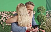 Ryan Reynolds, Peak Games Create Series Of Performance-Based Mobile Ads