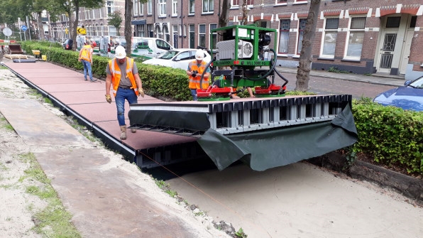 This bike path is made from recycled plastic | DeviceDaily.com