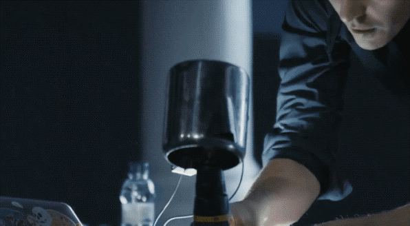 To upgrade techno, this engineer plays his own robots | DeviceDaily.com To upgrade techno, this engineer plays his own robots | DeviceDaily.com