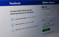 WSJ: Facebook believes spammers were behind its massive data breach