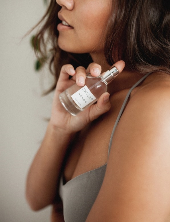 The good scents of clean beauty: Why natural perfumes are all the rage | DeviceDaily.com