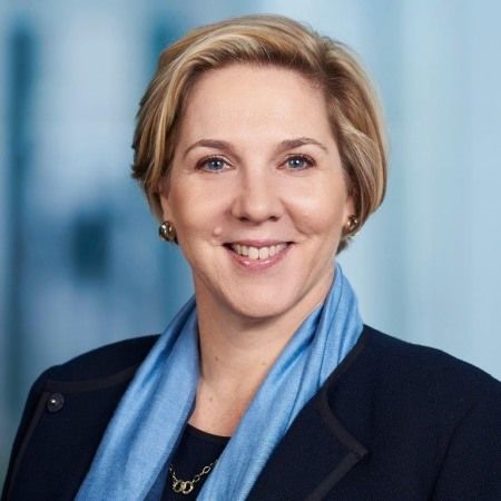 Tesla replaces Elon Musk as board chair with Telstra CFO Robyn Denholm | DeviceDaily.com