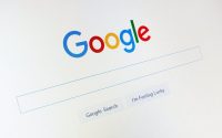 Google Search Gets Social, Results To Serve User Comments