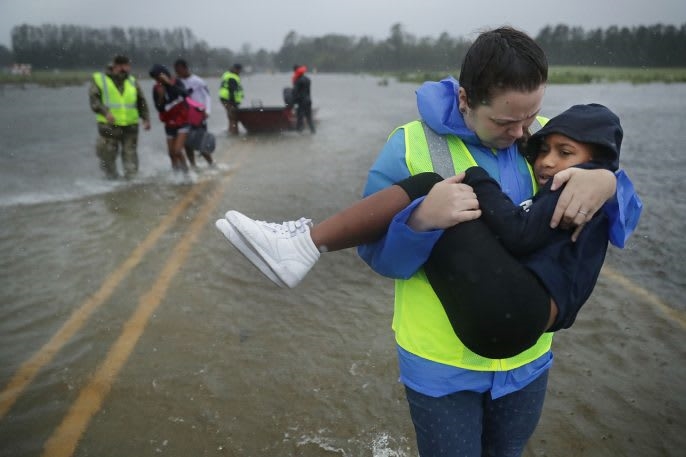 These photos capture the devastation of a year of natural disasters | DeviceDaily.com