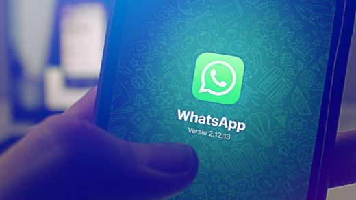 WhatsApp is limiting how many people you can forward a message to