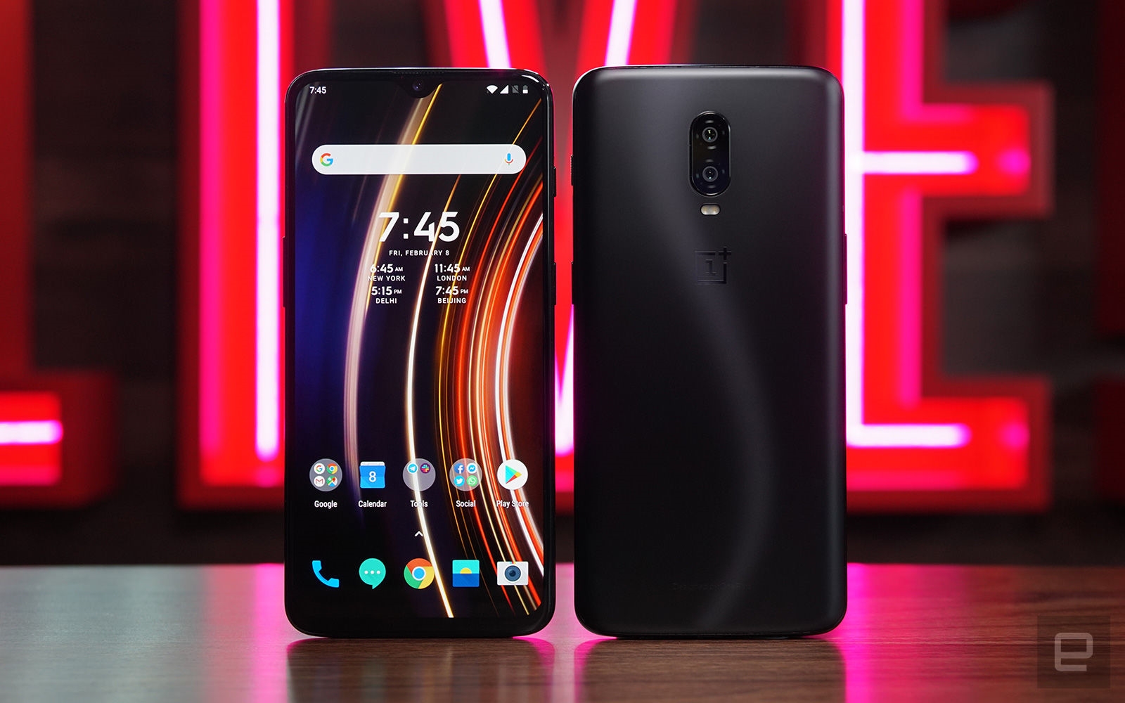 OnePlus 6T review: Trivial changes hamper a great phone | DeviceDaily.com