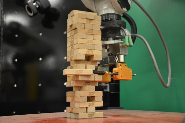 This Jenga-playing robot could build your next phone | DeviceDaily.com