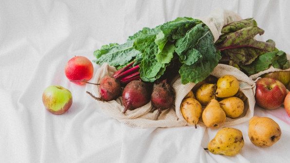 This zero-waste grocery service delivers by bike | DeviceDaily.com