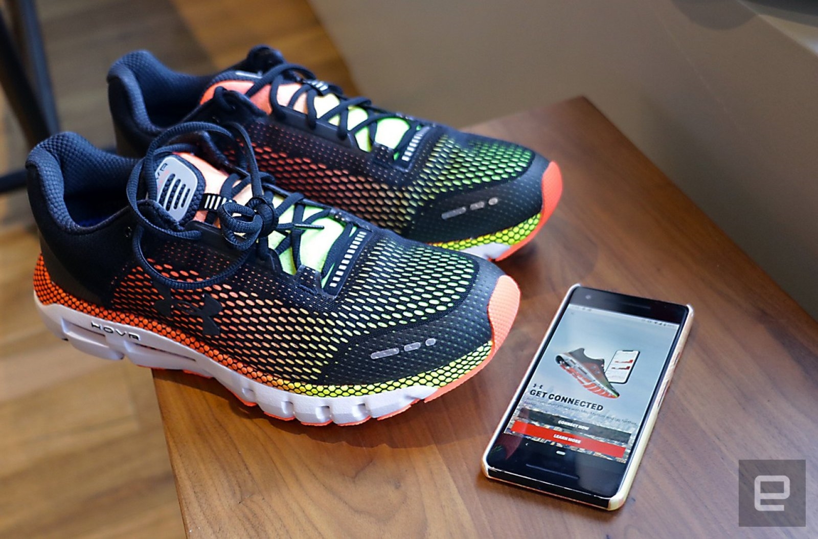Under Armour's HOVR connected shoes aim to make you a smarter runner | DeviceDaily.com