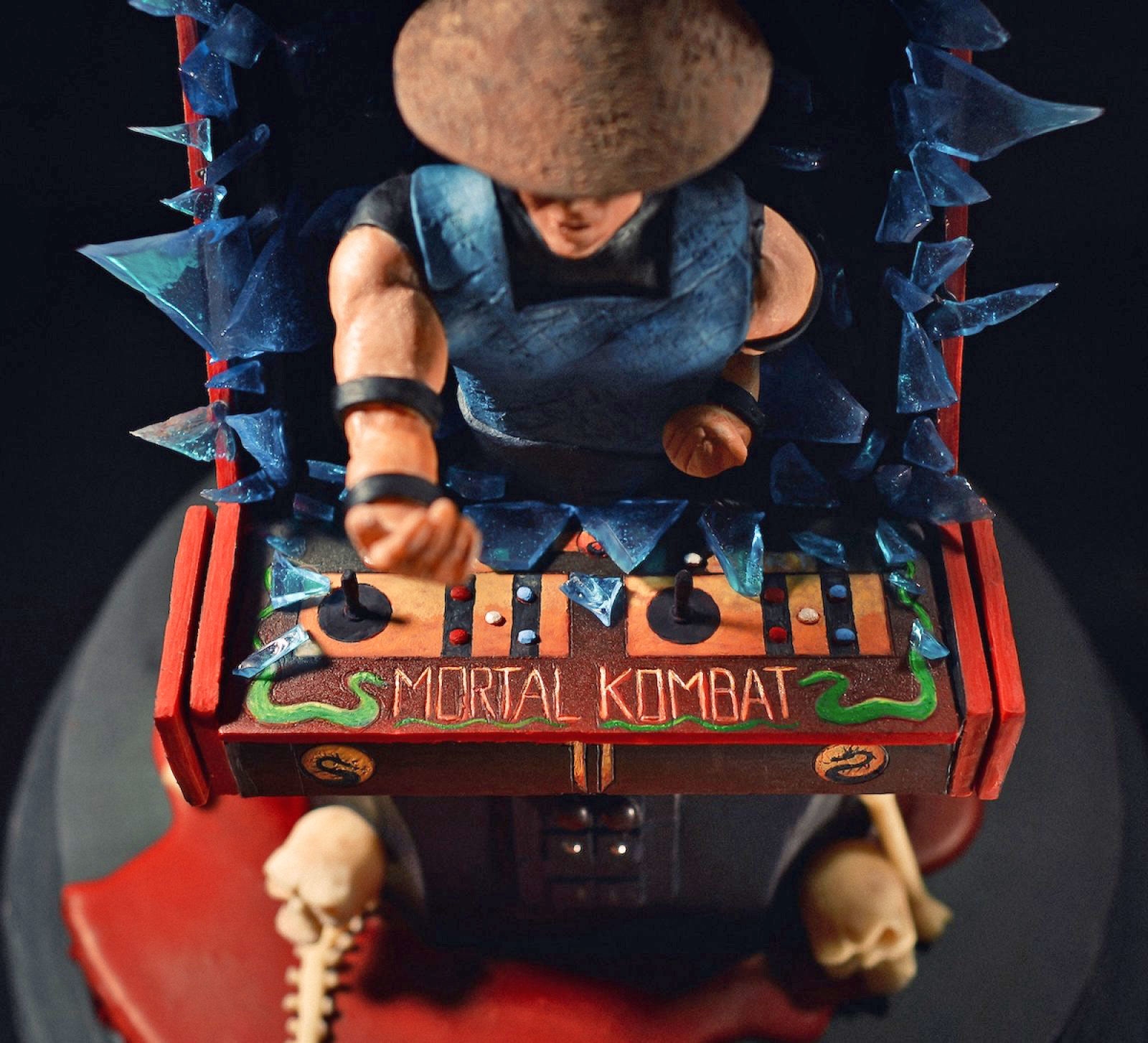 The unfiltered joy of Christine McConnell's 'Mortal Kombat' cake | DeviceDaily.com
