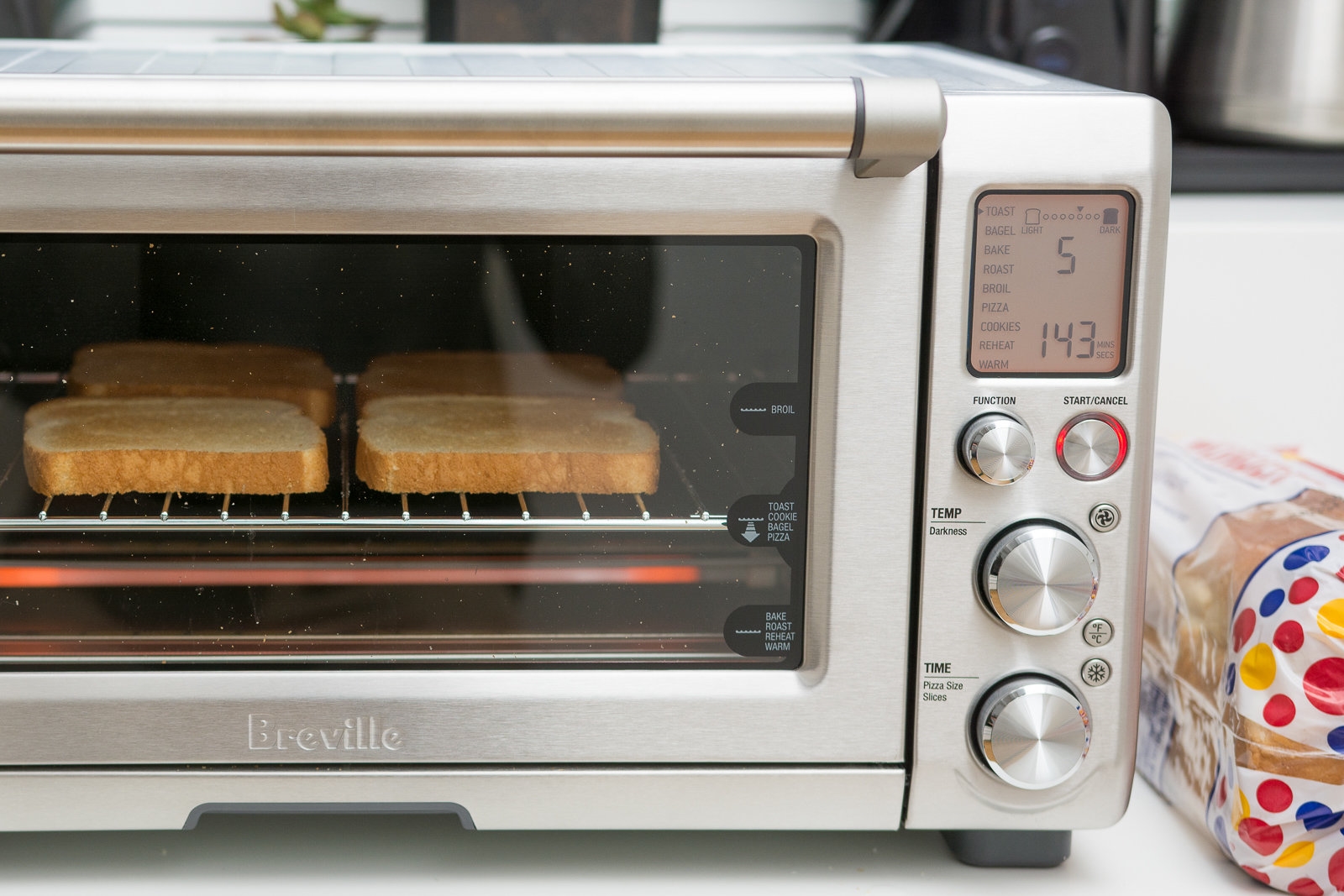 The best toaster oven | DeviceDaily.com