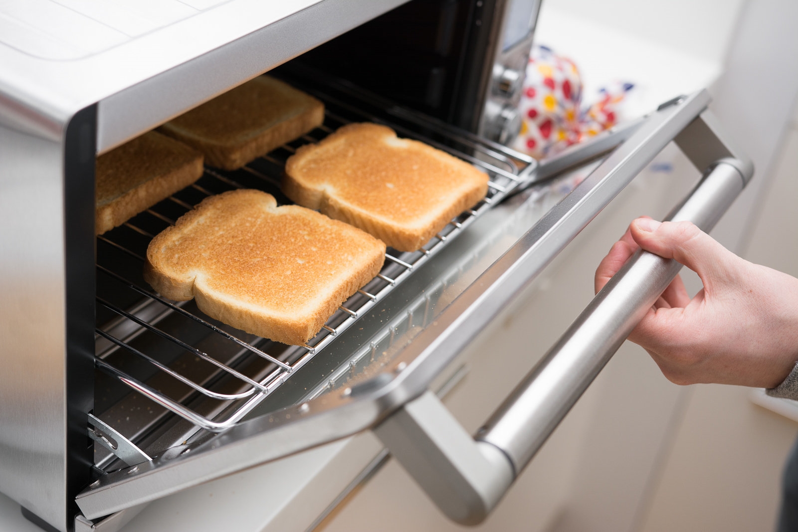 The best toaster oven | DeviceDaily.com