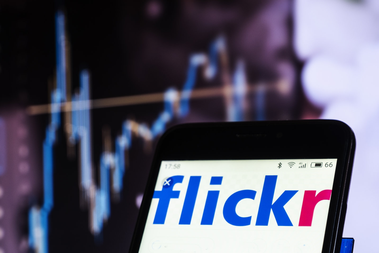 Flickr postpones photo deletions for free users to March 12th | DeviceDaily.com