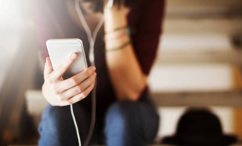 EX-IQ’s NoteCast is Changing The Way We Learn From Podcasts | DeviceDaily.com