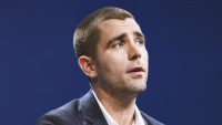 Facebook’s No. 3, Chris Cox, is leaving after privacy pivot