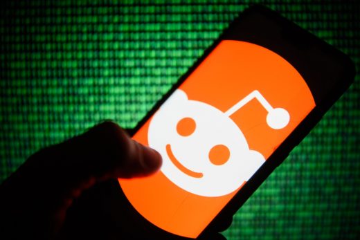 Reddit is testing a real-money tipping system