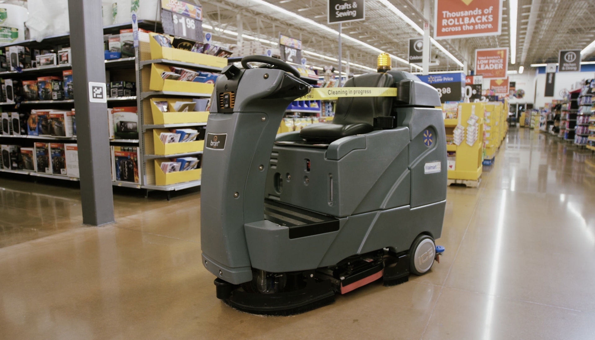 Walmart battles online retail by adding more robots to its stores | DeviceDaily.com